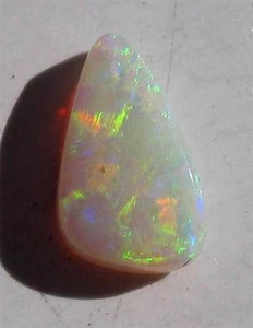 0.55 TCW Australian Lightning Ridge Opal natural solid Opal for Jewelry H32 - Picture 1 of 1