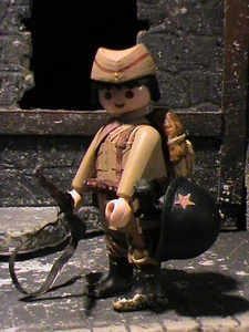 PLAYMOBIL CUSTOM SOLDADO RUSO (BERLIN-1945) REF-0015 BIS - Foto 1 di 12