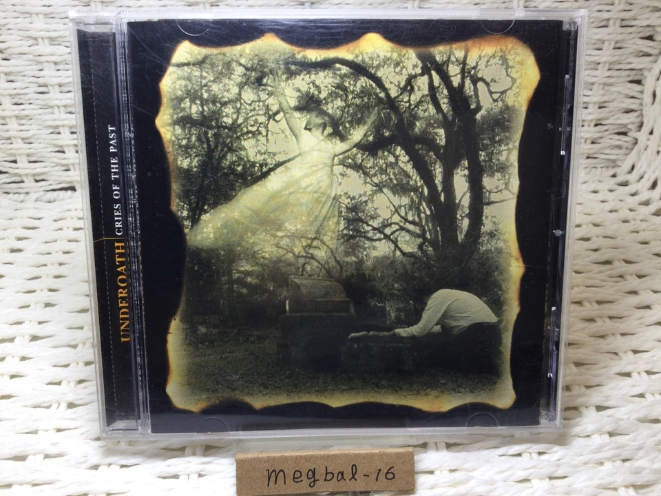 UNDEROATH Cries Of The Past CD Hardcore Metal Rare Album From Japan Foto 1 de 4