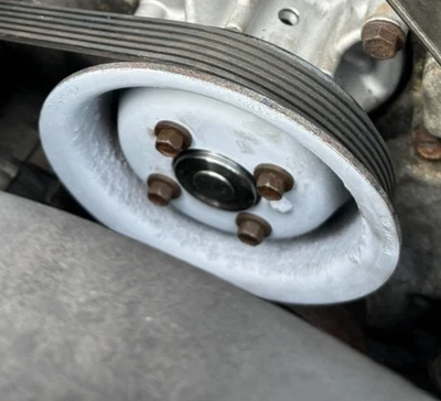 Polea bomba agua Ford Crown Victoria 2003-2011 4,6 L Police Interceptor Foto 1 de 4