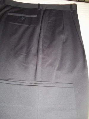 369- MINT Zanella - Bennett LIGHT SILKY WOOL NAVY PANTS - 41 X 30 - Image 1 of 4