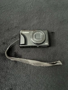 Canon PowerShot S90 10MP Digital Camera Black CCD Sensor - Picture 1 of 6