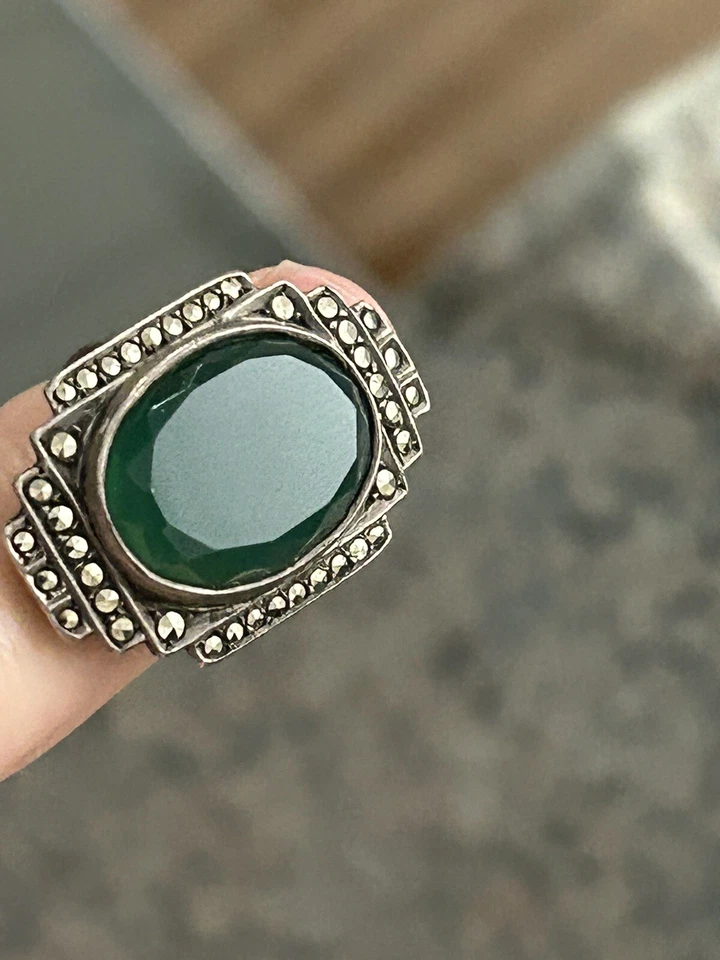 Anillo de plata alemán antiguo de María con piedras preciosas crisoprasa aussy ¡fantástico color verde! Foto 1 de 4