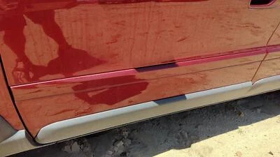 Volvo V70 Xc 2001-07 conductor delantero izquierdo moldura de puerta OEM moldura roja 445 Foto 1 de 4