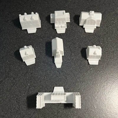 Настольная игра Game Of Life Milton Bradley запасные части 7 белое здание 2002 - Изображение 1 из 4