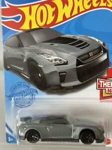 2021 HOT WHEELS THEN & NOW 2/10 #79 '17 NISSAN GT-R (R35) - LONG CARD