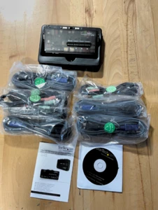 StarTech Commutateur Micro KVM USB 4 Ports avec Audio SV411KUSB - Photo 1/4