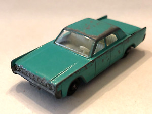 LESNEY MATCHBOX LINCOLN CONTINENTAL NO 31 GREEN