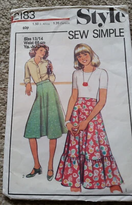 Style Sew Simple Pattern 2183 Skirt in 2 styles young jr./teen 13/14 - Image 1 of 2