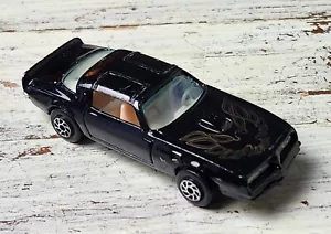 Vintage Yat Ming Pontiac Trans Am Black w/ Gold Eagle no. 1060 Diecast China - Picture 1 of 6