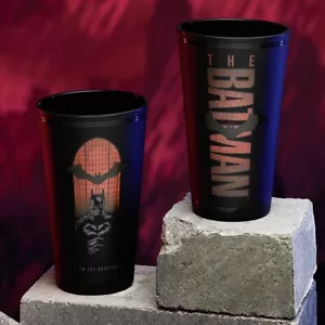 Paladone The Batman Glass, The Batman Film Merchandise, 400 ml, 13,5 flüssige Unzen - Bild 1 von 5