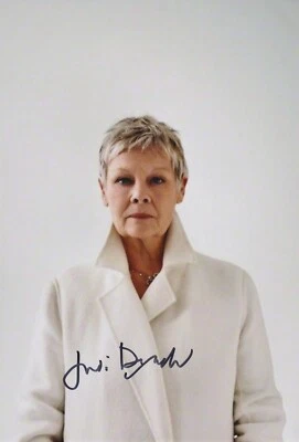 JUDI DENCH Original Autogramm signiertes 20x30 Großfoto Top Portrait - Bild 1 von 2