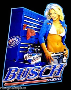 SEXY GIRL CASSETTA DEGLI ATTREZZI BIRRA UOMO GROTTA ARMADIETTO MAGNETE - Foto 1 di 1