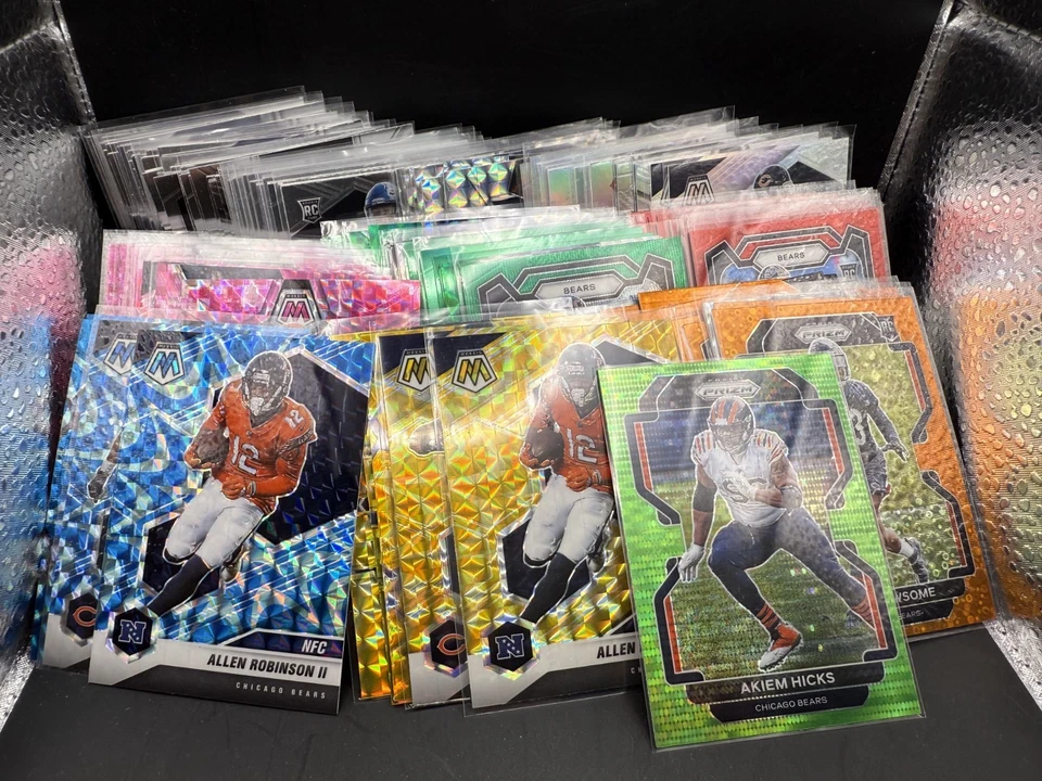 Lote de 146 tarjetas de fútbol americano Chicago Bears - Prizm & Mosiac Rookies & Veters - Paralelos Foto 1 de 4