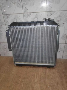 For Suzuki Samurai/Sierra/SJ413/Jimny/SJ50/70/G13A/G13BA 1.3 8V MPFI - Radiator - Picture 1 of 12