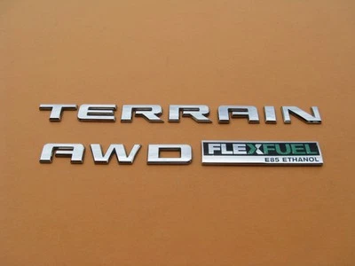 18 19 20 21 GMC TERRAIN AWD FLEX COMBUSTIBLE EMBLEMA TRASERO LOGOTIPO INSIGNIA SIGNO USADO A46110 Foto 1 de 4