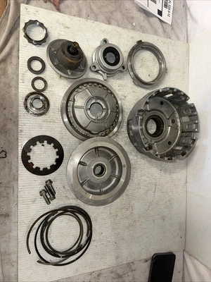 Conjunto de embreagem 2014 Honda Valkyrie GL1800c fabricante de equipamento original  - Imagem 1 de 4