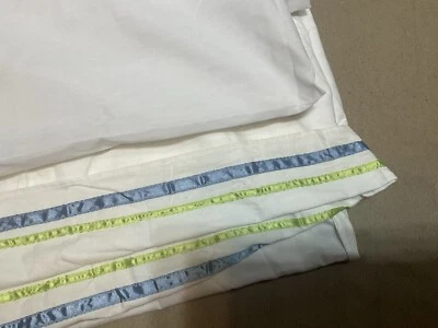 ~ King Size Bed ￼ Skirt White/Blue Trim Price/To Sell ￼ - Image 1 of 3