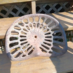Cast Iron Tractor Seat Deering Antique Implement Seat No Cracks - Picture 1 of 9