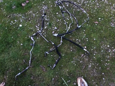 Manguera de dirección hidráulica aceite BMW E60 2004-2010 520i 545 525i 530xi 550i 530i  Foto 1 de 4