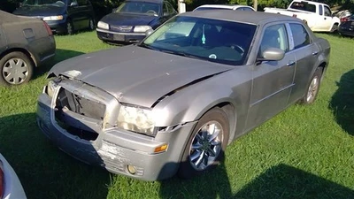 Driver Front Window Regulator Includes Motor Fits 05-10 300 207167 - Image 1 of 4