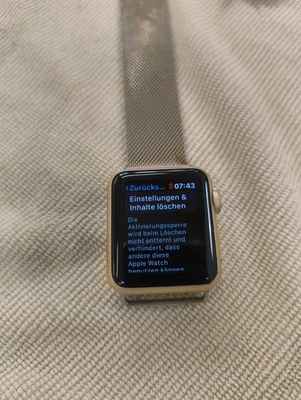 Apple Watch Series 1 42mm Aluminiumgehäuse  - Bild 1 von 4