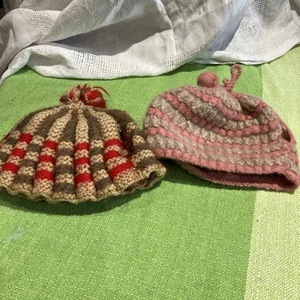 Dos Té Vintage Acogedor Beige/Rosa Beige/Rojo Tejido a Mano Años 60 - Imagen 1 de 4