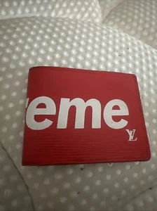 Supreme Louis Vuitton Wallet Authentic Red Textured USED - Picture 1 of 3