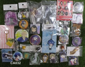 Lote de artículos de juguete de manga de anime insignias llaveros figuras de acrílico de hojalata 30 piezas CA032 - Imagen 1 de 5