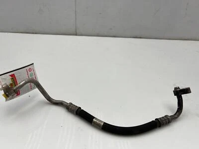 Manguera de descarga de refrigerante de aire acondicionado Mercedes Benz E63 W212 2010 2011 OEM 2128306915 Foto 1 de 4