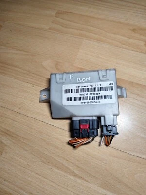 Chrysler Voyager 2003/Right Rear Door control module/P04686686AH - Imagem 1 de 4