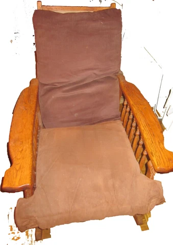 Traditional OAK MORRIS ROCKING CHAIR with Spindles 2 Reclining Adjustments Cover