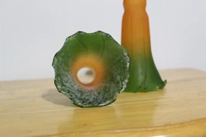 (2) Amber Green Glass Tiffany Style 5.75" Tulip Lily Replacement Lamp Shades - Picture 1 of 13