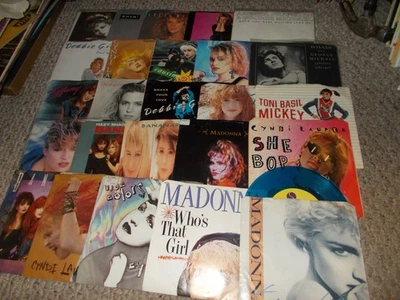 LOT OF 50 80S POP 45S MADONNA, CYNDI LAUPER,  WHAM, BANGLES, BANARAMA Foto 1 de 2