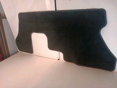 ALFOMBRA TRASERA FORRO DODGE DURANGO R/T 11-25 OEM TERCERA FILA Foto 1 de 4