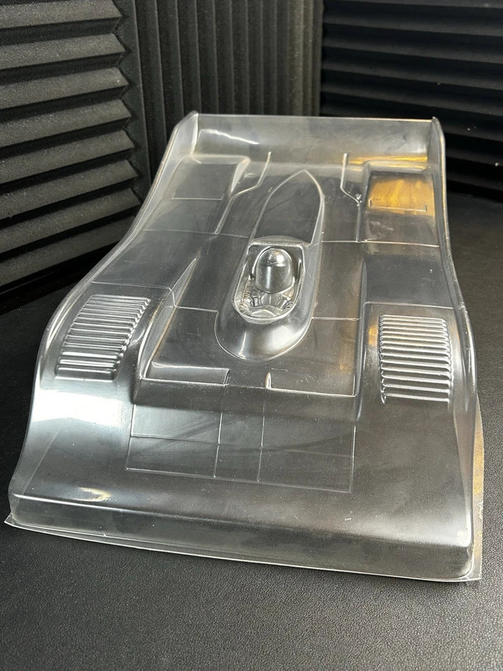 Vintage RARE Frewer RC 1/8 Lola Body Clear Uncut Mugen Seiki Kyosho LOOK! VDS-LF - Image 1 of 4