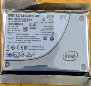 Intel D3 S4510 960GB 2.5" SATA III 6Gb/s SSDSC2KB960G8 Solid State Drive - Picture 1 of 2