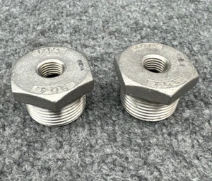 Lot of 2 - 1" x 1/4" NPT Threaded Hex Bushing 304 Stainless Steel 150 Fitting - Picture 1 of 14