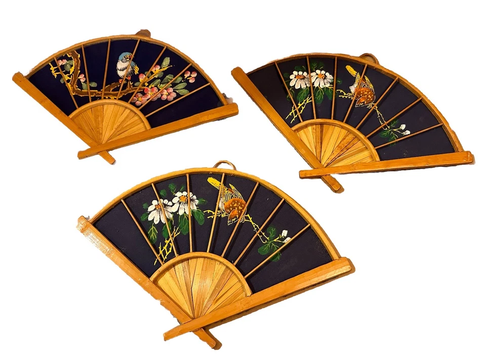 3 abanicos de bambú orientales japoneses pintados a mano asiáticos colgantes de pared arte floral de ratán Foto 1 de 4