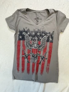 Girls with Guns Women’s Grey Distressed Flag Graphic Tee Size XL - Picture 1 of 3