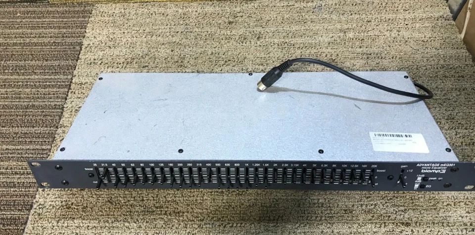 Advantage BiAmp mEQ301 Micro Equalizer Rack Mount  - NOT TESTED * - Image 1 of 4