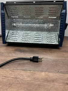 American DJ Mega Strobe DMX - Picture 1 of 6