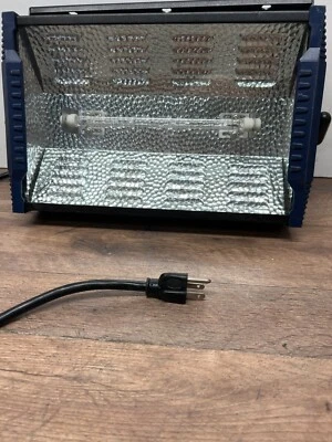 American DJ Mega Strobe DMX - Image 1 of 4