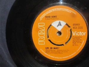 DAVID BOWIE Life On Mars/The Man Who Sold The World RCA Victor 1971 Excellent - Picture 1 of 2