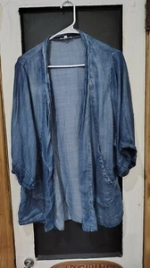 womans Easel Los Angeles blue chambray oversized cardigan top size medium - Picture 1 of 5