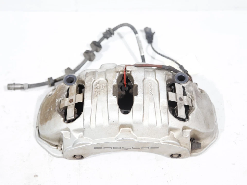 2015-2018 PORSCHE MACAN S FRONT RIGHT PASSENGER SIDE BRAKE CALIPER (BREMBO) OEM - Image 1 of 4