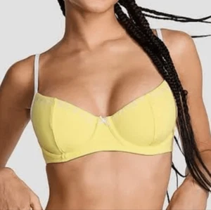 1181 NWT PINK by Frankies Bikinis Buttercup Bikini Top Yellow Sz S-DD - Picture 1 of 6