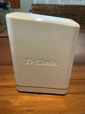 D-Link Sharecentre NAS - image 1 of 4