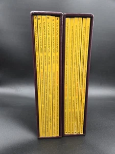 Lot of 12 National Geographic Magazines 2000 Full Set W/ Faux Leather Binders  - Bild 1 von 9