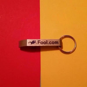 RARO DE COLECCIÓN ""FOOL.COM - ABRIDOR DE BOTELLAS - LLAVERO CADENA"" METAL - Imagen 1 de 1